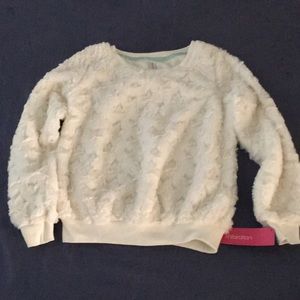 New Exhilaration Kids sweater. M/M 7-8